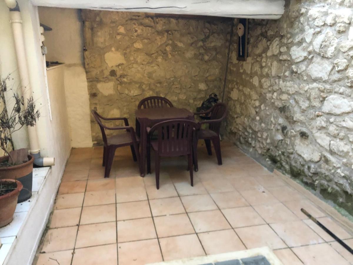 Apartamento Hoche Coursan Exterior foto